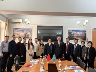 副校长周光辉应邀赴哈萨克斯坦、吉尔吉斯斯坦开展教育交流合作